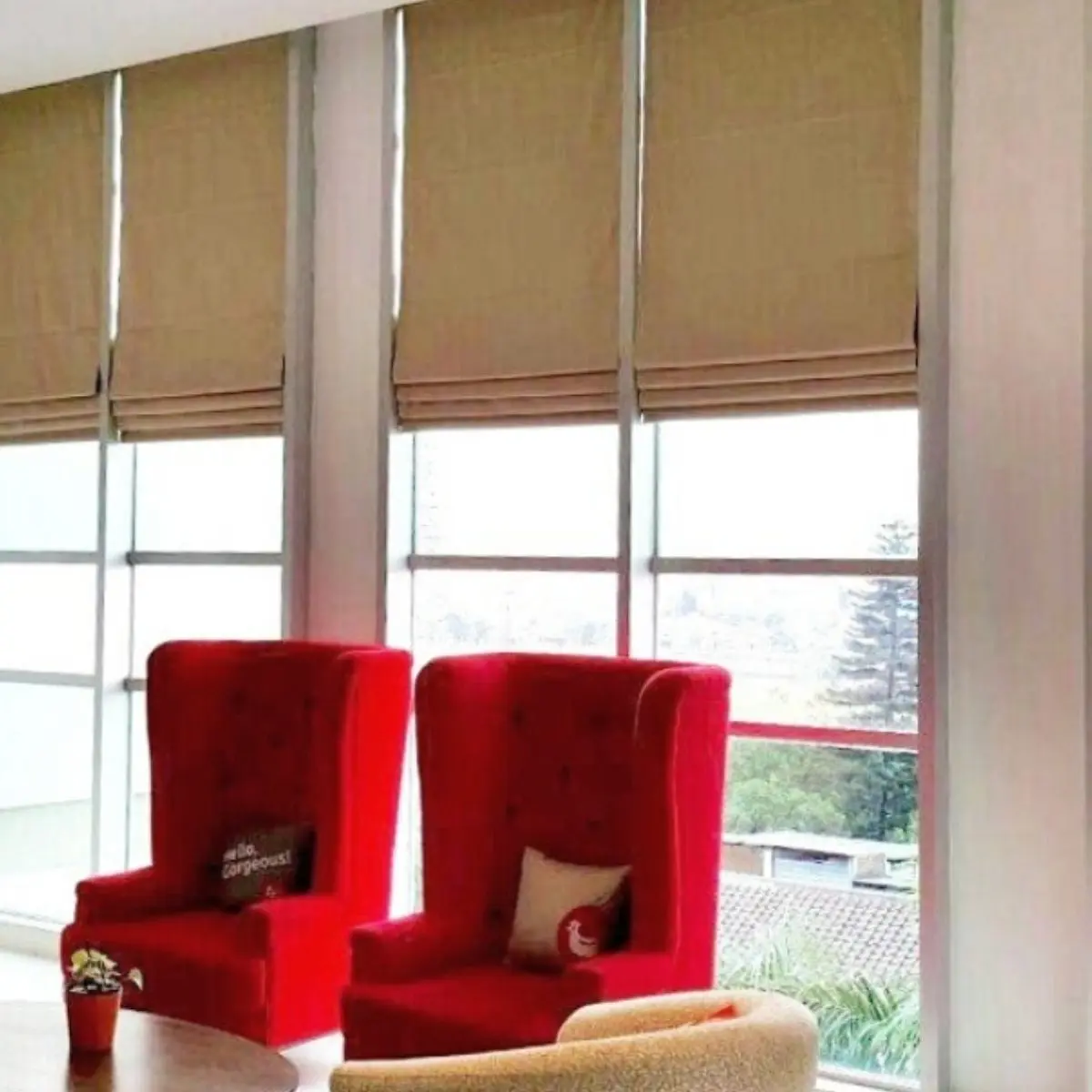Tips Memilih Roman Shades yang Tepat
