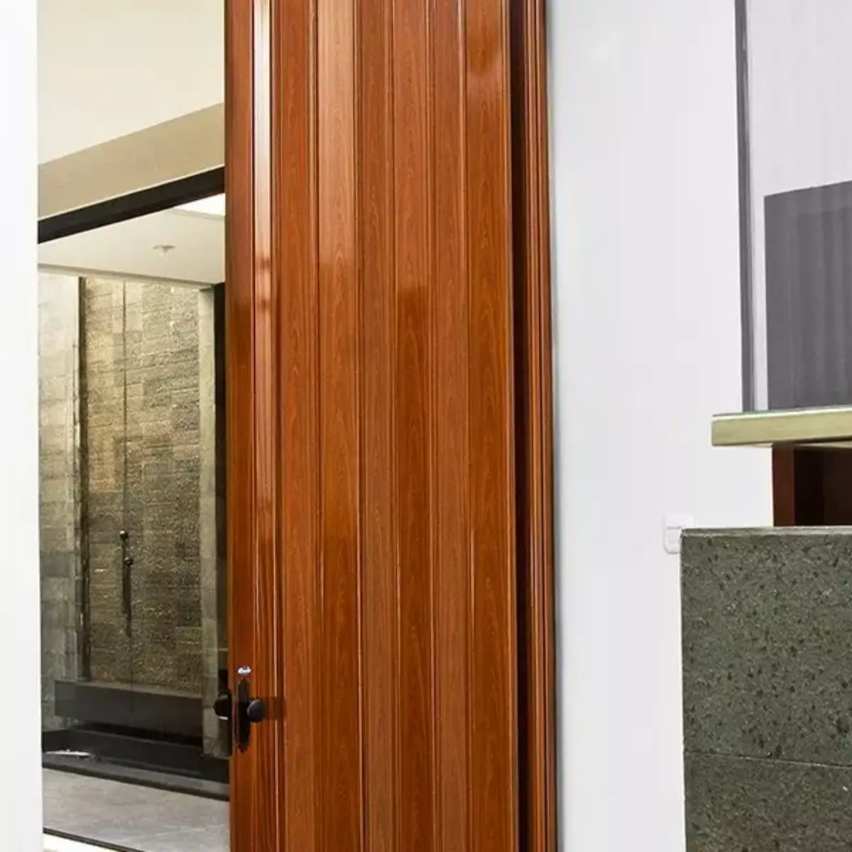 Tips Memilih Folding Door yang Tepat